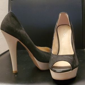 Balck aldo heels